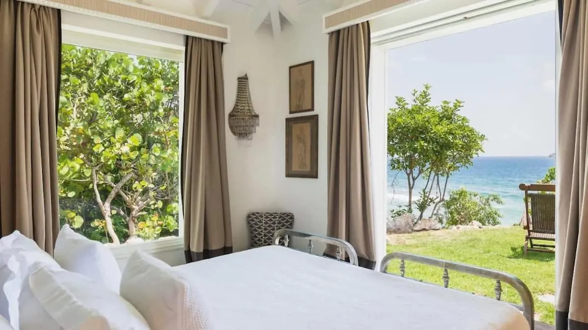 Vila Architectural Gem In The Heart Of A Lush Vegetation Gustavia 0*,