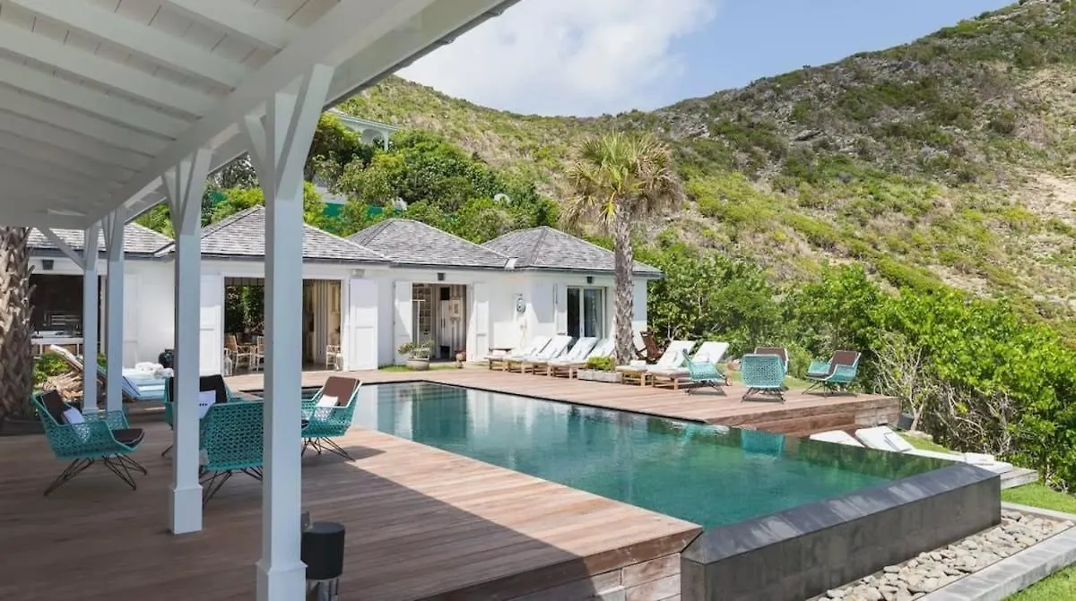 Vila Architectural Gem In The Heart Of A Lush Vegetation Gustavia